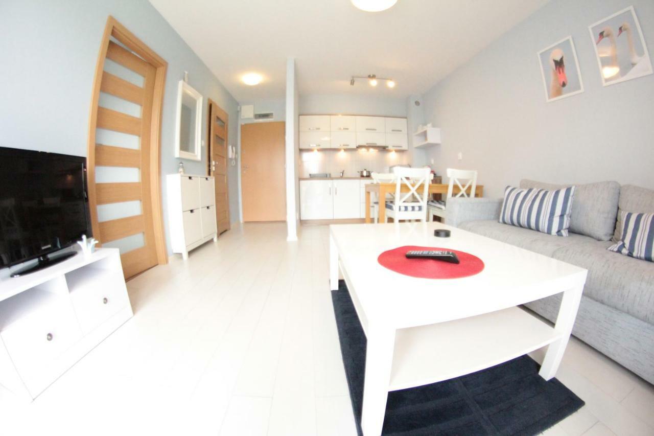 Apartament Kapitanski Bursztynowe Komnaty Darlowko Ngoại thất bức ảnh