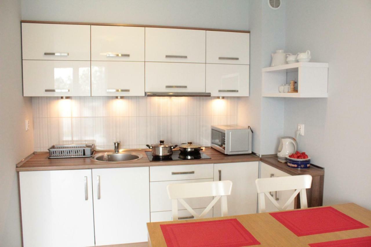 Apartament Kapitanski Bursztynowe Komnaty Darlowko Ngoại thất bức ảnh