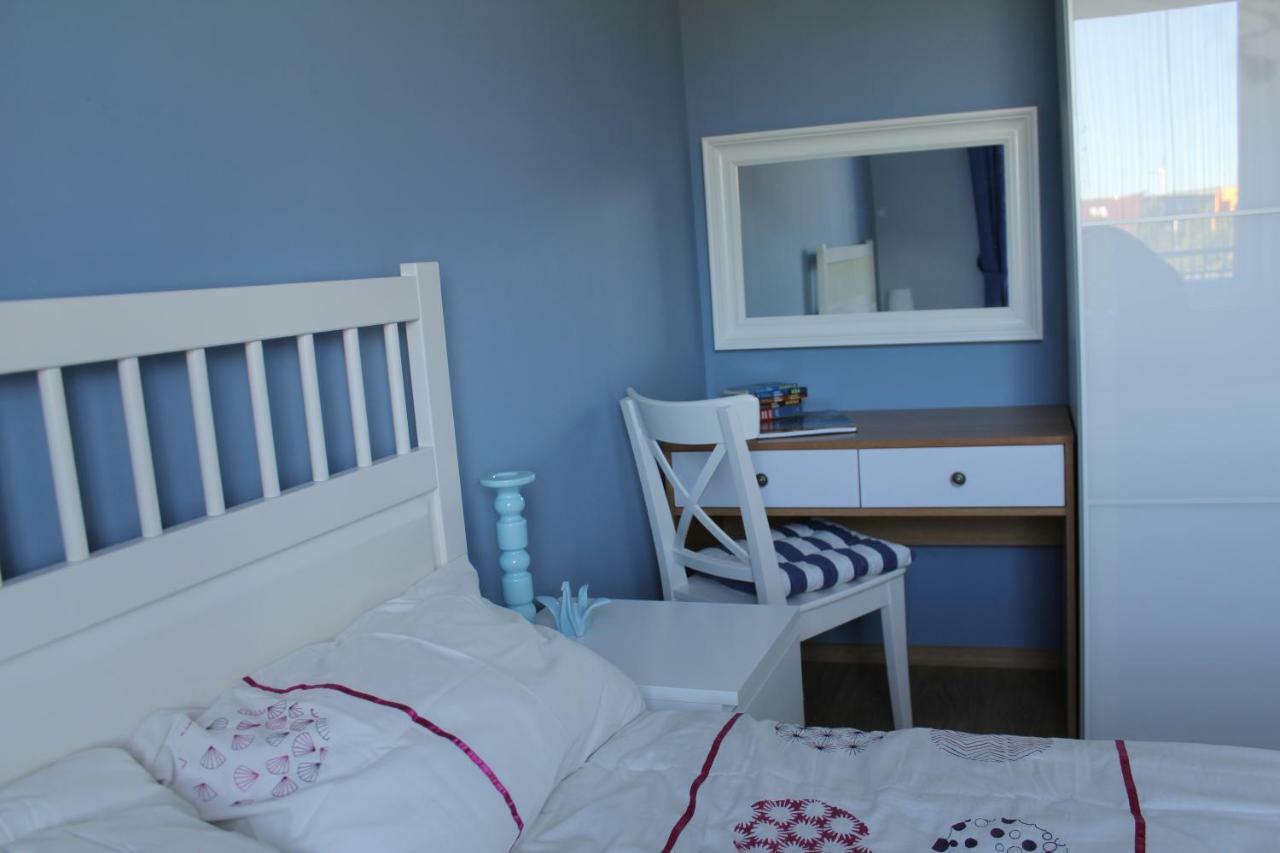 Apartament Kapitanski Bursztynowe Komnaty Darlowko Ngoại thất bức ảnh