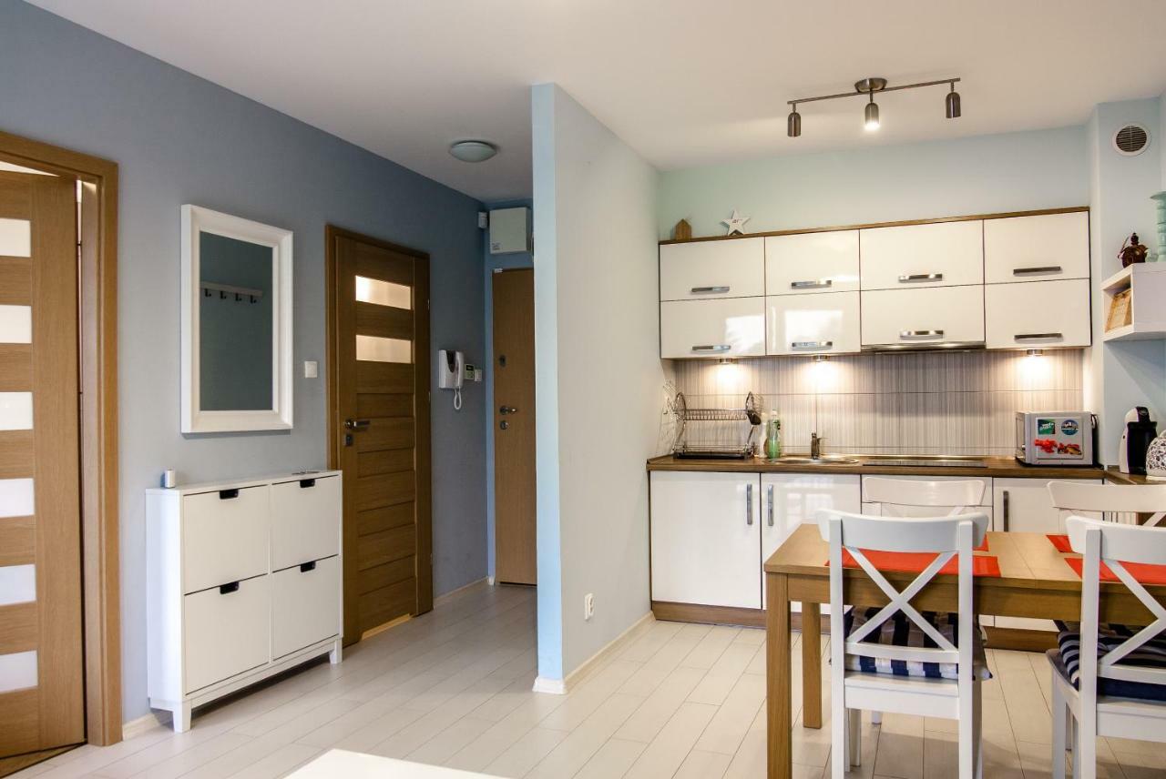 Apartament Kapitanski Bursztynowe Komnaty Darlowko Ngoại thất bức ảnh